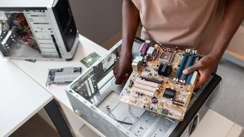 Hardware Maintenance & Installation